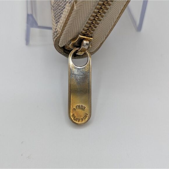 Louis Vuitton Damier Azur Zippy Wallet - Picture 4 of 15